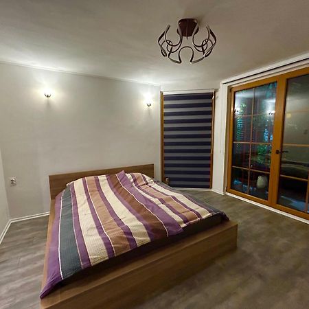 Peaceful Pleasure Apartment & Free Private Parking Сараево Экстерьер фото
