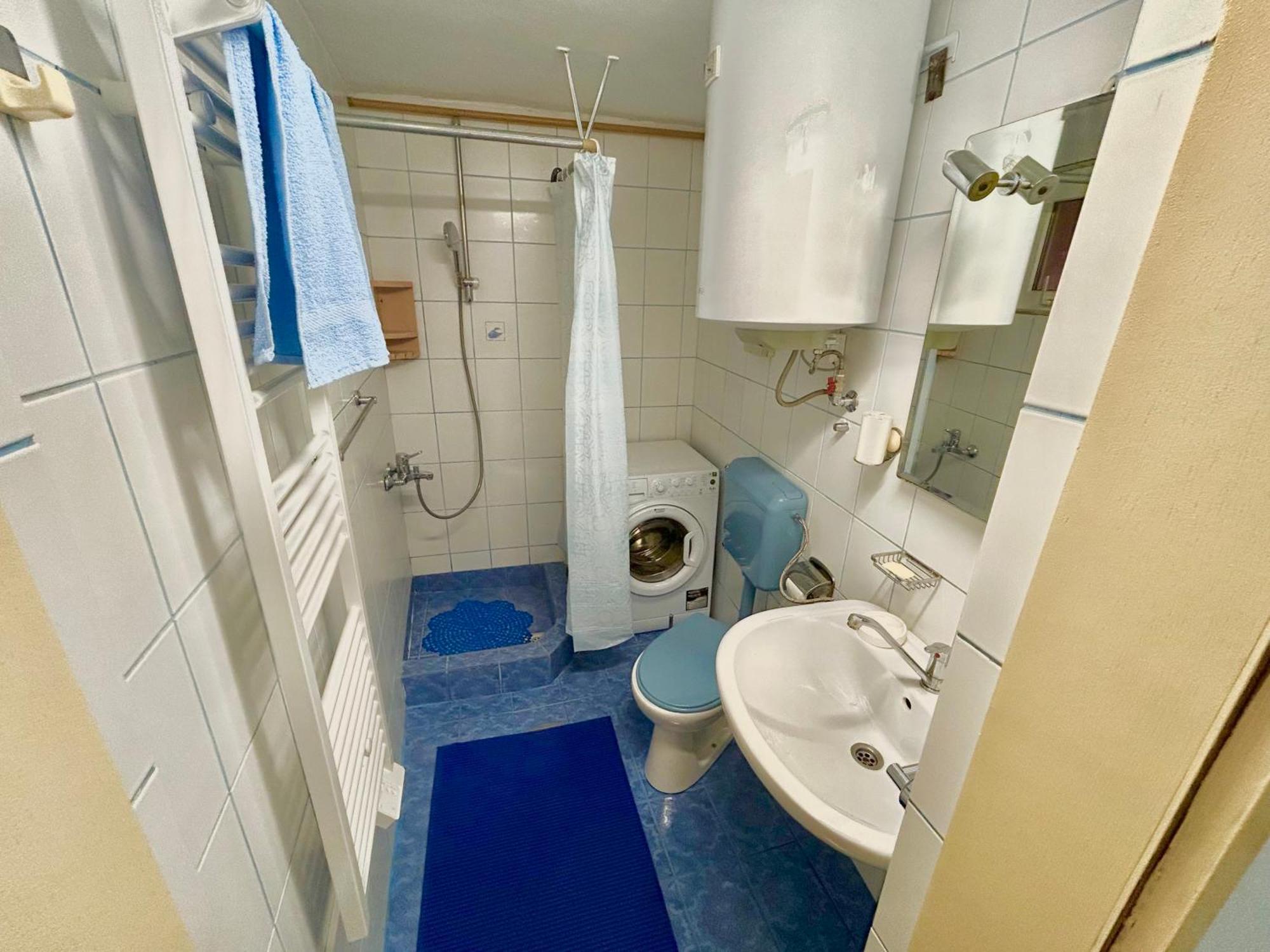 Peaceful Pleasure Apartment & Free Private Parking Сараево Экстерьер фото