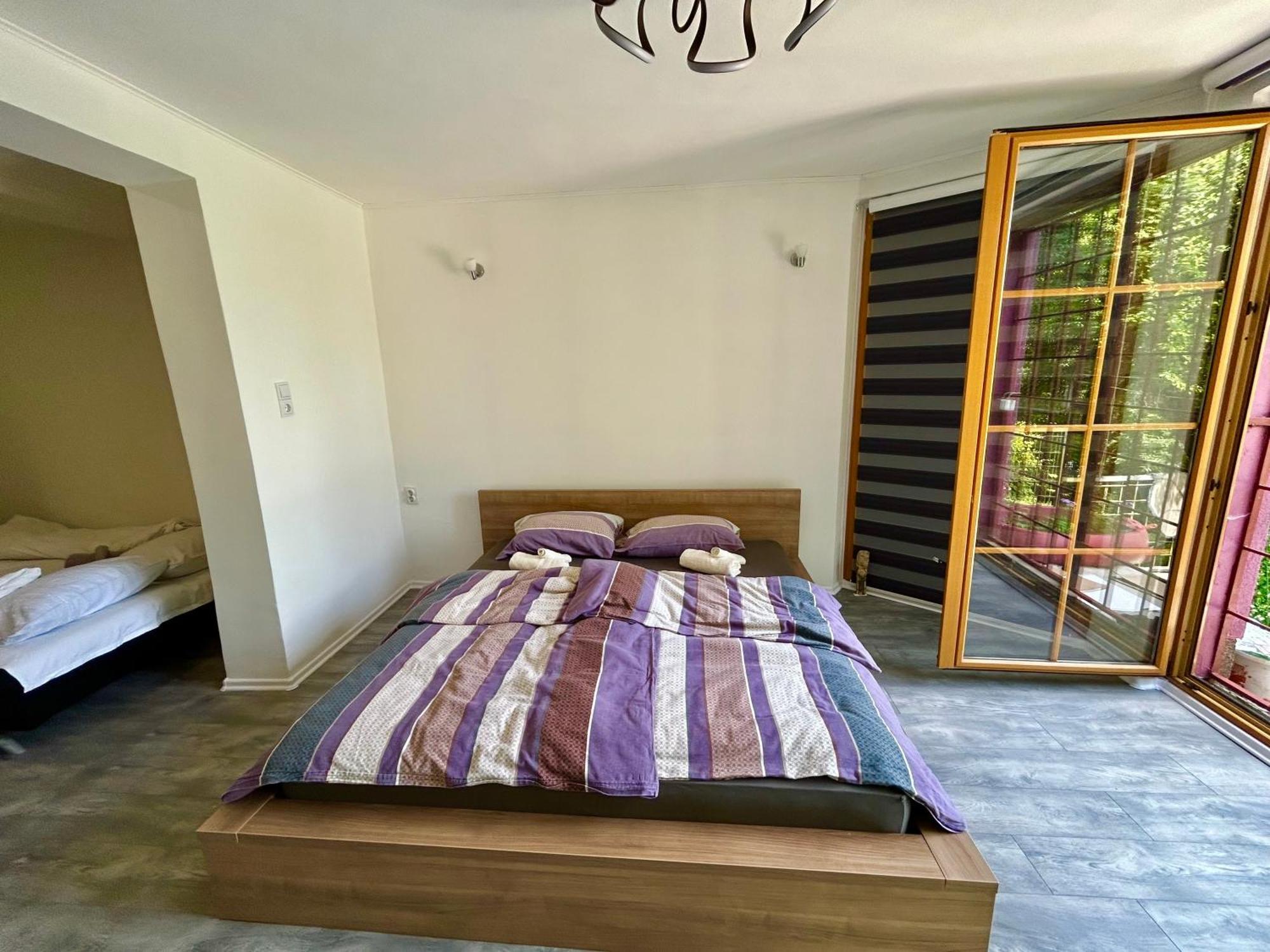 Peaceful Pleasure Apartment & Free Private Parking Сараево Экстерьер фото